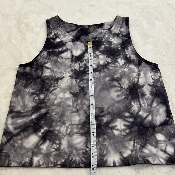 TANGERINE tank top size LG tie dyed - Picture 10 of 10